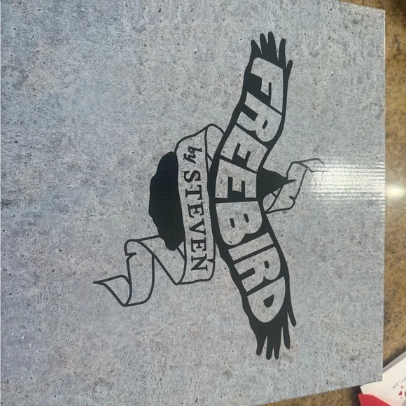 Freebird Bela Red Leather Ankle Booties NWT size 10 - Picture 5 of 6